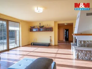 Prodej rodinného domu, Mokrovraty, 375 m2