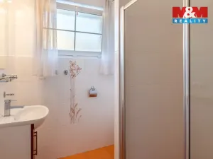 Prodej rodinného domu, Mokrovraty, 375 m2