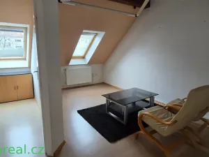 Prodej bytu 2+1, Brno, Soběšická, 48 m2