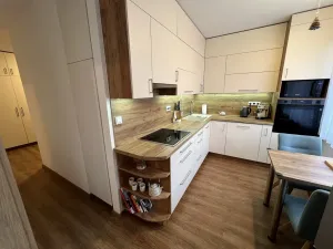 Prodej bytu 4+1, Holice, Na Mušce, 84 m2