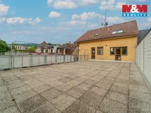 Prodej rodinného domu, Zlín - Louky, Růžová, 600 m2