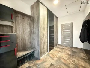 Pronájem rodinného domu, Dubí, Zahradní, 114 m2