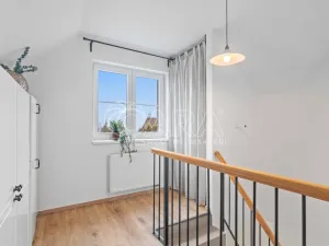 Prodej bytu 3+kk, Holubice - Kozinec, Javorová, 83 m2