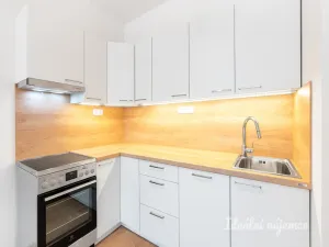 Pronájem bytu 2+kk, Praha - Michle, U plynárny, 53 m2