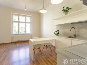 Pronájem bytu 2+kk, Praha - Žižkov, Bořivojova, 49 m2