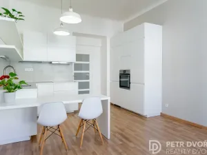 Pronájem bytu 2+kk, Praha - Žižkov, Bořivojova, 49 m2