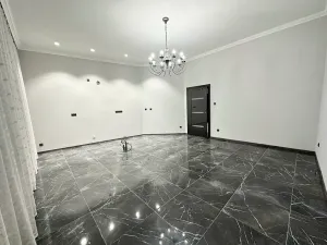 Prodej bytu 4+1, Karlovy Vary, Vřídelní, 160 m2