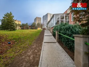 Pronájem komerční nemovitosti, Ústí nad Labem - Severní Terasa, Šrámkova, 181 m2