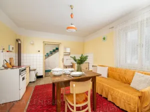 Prodej rodinného domu, Stará Paka - Roškopov, 220 m2