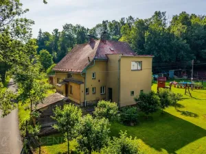 Prodej rodinného domu, Stará Paka - Roškopov, 220 m2