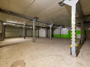 Pronájem výrobních prostor, Hostinné, 6000 m2