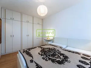 Pronájem bytu 3+1, Praha, Kaňkovského, 65 m2