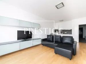 Pronájem bytu 1+kk, Praha - Smíchov, Švédská, 48 m2