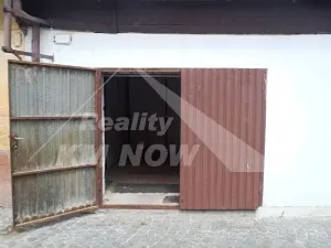 Pronájem garáže, Kroměříž, 30 m2