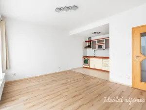 Pronájem bytu 2+kk, Praha - Libeň, Podvinný mlýn, 52 m2