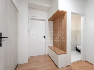 Pronájem bytu 3+kk, Brno - Židenice, Škrochova, 64 m2