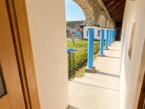 Prodej rodinného domu, Hevlín, 250 m2