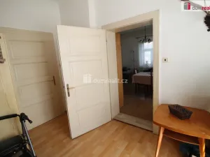Prodej bytu 2+1, Mariánské Lázně - Úšovice, Na Průhonu, 82 m2