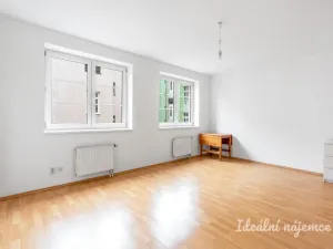 Pronájem bytu 1+kk, Praha - Libeň, Na žertvách, 31 m2
