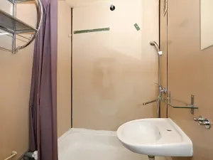 Prodej bytu 1+kk, Praha - Prosek, Lovosická, 34 m2