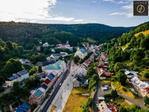 Prodej ubytování, Jáchymov, náměstí Republiky, 249 m2