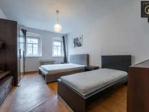 Prodej rodinného domu, Jáchymov, náměstí Republiky, 249 m2