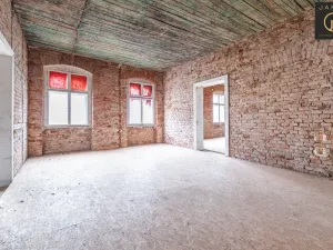 Prodej rodinného domu, Jáchymov, náměstí Republiky, 489 m2