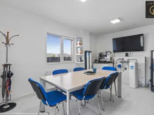 Prodej kanceláře, Beroun - Beroun-Zavadilka, Na Ratince, 228 m2