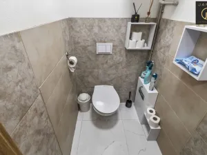 Prodej kanceláře, Beroun - Beroun-Zavadilka, Na Ratince, 228 m2