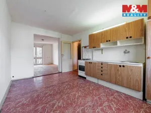 Prodej bytu 2+1, Horní Slavkov, Poštovní, 50 m2