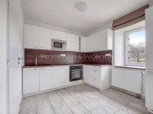 Prodej činžovního domu, Prosečné, 349 m2