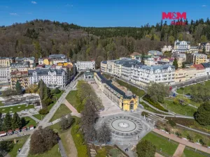 Pronájem obchodního prostoru, Mariánské Lázně, Masarykova, 101 m2