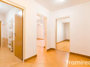 Pronájem bytu 2+kk, Brno, Starobrněnská, 50 m2