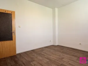 Pronájem obchodního prostoru, Hustopeče, Brněnská, 12 m2