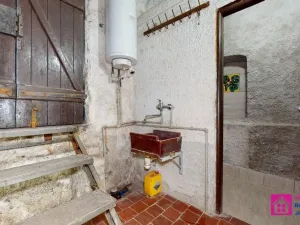 Prodej vinného sklepa, Valtice, Střelecká, 74 m2