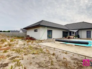 Prodej rodinného domu, Březí, Břízová, 203 m2