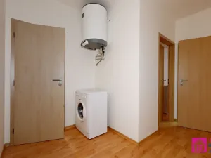 Pronájem bytu 2+kk, Břeclav, třída 1. máje, 57 m2