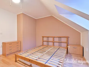 Pronájem bytu 2+kk, Zastávka, Stará osada, 63 m2