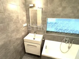 Prodej bytu 2+1, Zliv, Zahradní, 60 m2