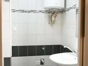 Pronájem bytu 1+1, Praha - Nusle, Družstevní, 36 m2