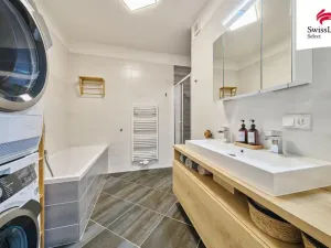 Prodej bytu 3+kk, Trutnov, Chodská, 92 m2