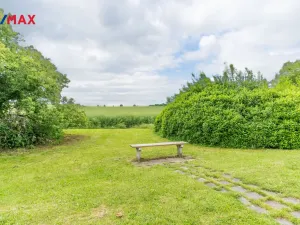 Pronájem bytu 1+kk, Roztoky, Lidická, 33 m2