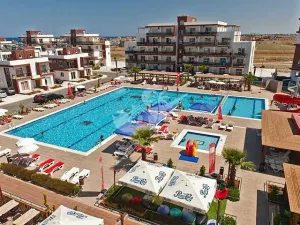 Prodej bytu 1+kk, Larnaka, Kypr, 40 m2