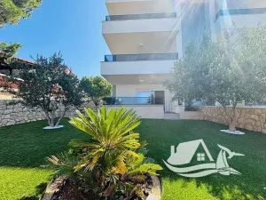 Prodej bytu 3+kk, Novalja, Chorvatsko, 70 m2