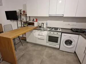 Prodej bytu 1+kk, Trikomo, Kypr, 45 m2