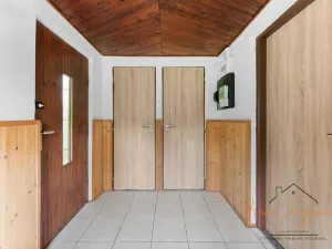 Prodej chaty, Lešany, 45 m2