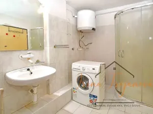 Prodej pozemku pro bydlení, Nespeky, Na Mělách, 2094 m2