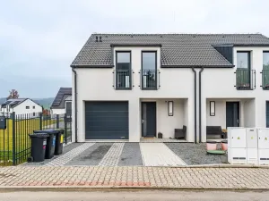 Prodej rodinného domu, Chocerady, 163 m2