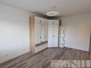 Prodej bytu 3+1, Plzeň, Waltrova, 79 m2