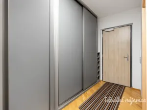 Pronájem bytu 1+kk, Praha - Hostivař, Kytínská, 34 m2